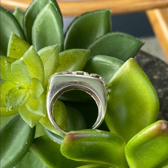 Sterling Silver Scroll Ring - Picture 3 of 6